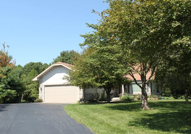 2nd image of 430 Willey Rd, Delaware, OH 43015 | MLS# 226029861