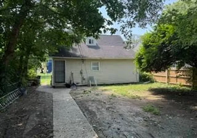 20th image of 1856 Genessee Ave, Columbus, OH 43211 | MLS# 226029582