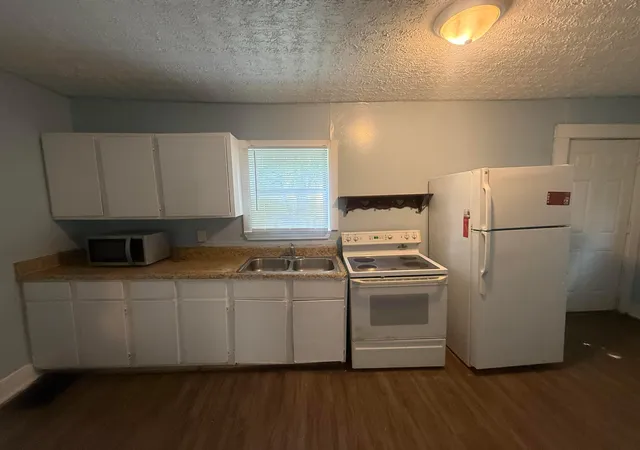 5th image of 1856 Genessee Ave, Columbus, OH 43211 | MLS# 226029582