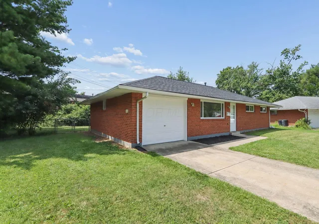 4th image of 6267 Brauning Dr, Reynoldsburg, OH 43068 | MLS# 226030289