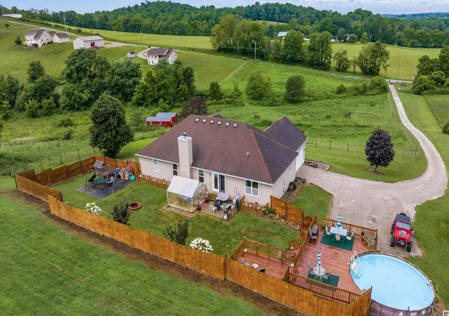 39th image of 7360 Jones Rd, Nashport, OH 43830 | MLS# 226029399