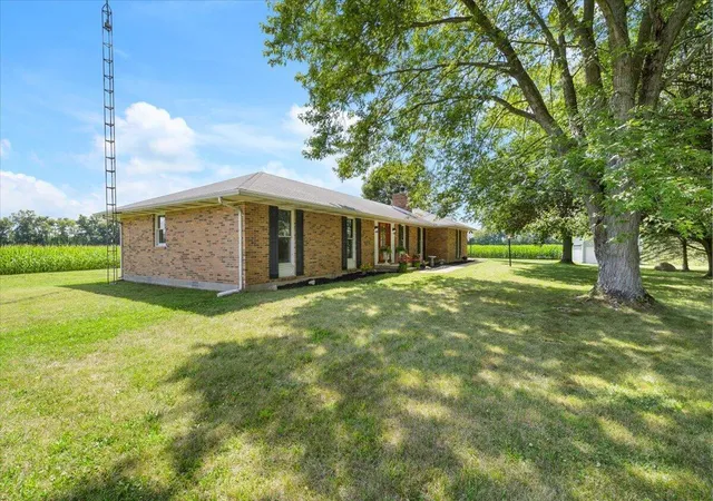 3rd image of 11855 Troy Rd, New Carlisle, OH 45344 | MLS# 226029401