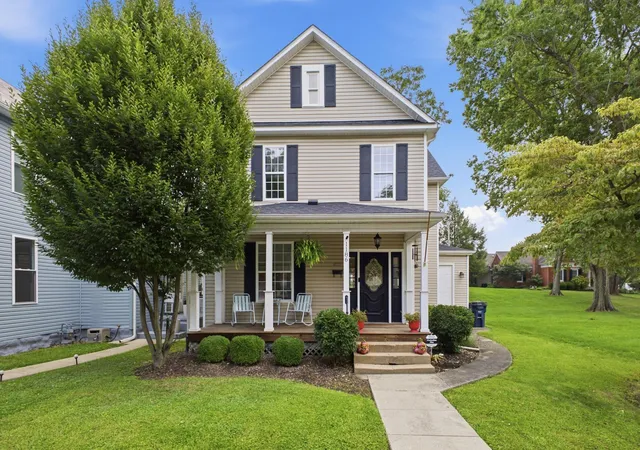 Photo 3 of Single family home for sale at 1186 N Columbus St, Lancaster, OH 43130 | MLS# 226029412 | Listing updated on 2026-10-04