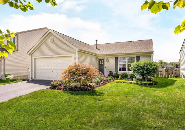 1st image of 5109 Hilliard Green Dr, Hilliard, OH 43026 | MLS# 226029431