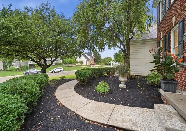 Photo 3 of Single family home for sale at 5190 Leydorf Ln, Westerville, OH 43082 | MLS# 226030353 | Listing updated on 2026-09-08