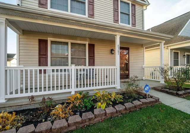 2nd image of 6303 Pompano St, Canal Winchester, OH 43110 | MLS# 226029426