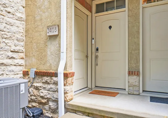 4th image of 2403 Keep Pl, Columbus, OH 43204 | MLS# 226030075
