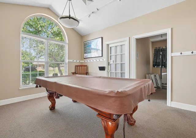 Listing Photo 2 - Condo for sale in building located at 1553 Ctr Park Dr, Marion, OH 43302