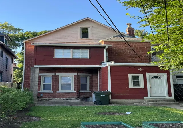 2nd image of 32 E Maynard Ave, Columbus, OH 43202 | MLS# 226029555