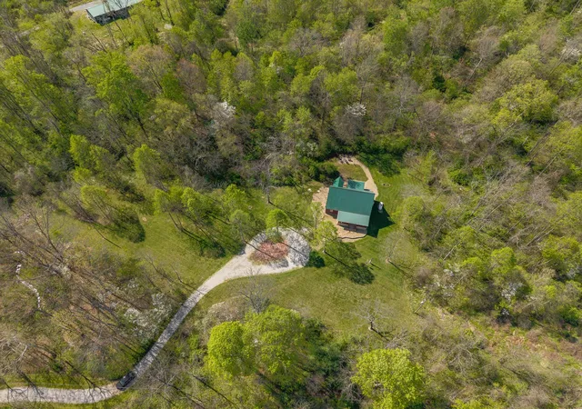 3rd image of 36933 Maysville Greendale Rd, Logan, OH 43138 | MLS# 226029670