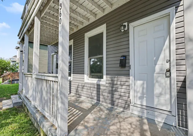 4th image of 360 N Garfield Ave, Columbus, OH 43203