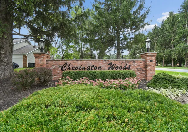 2nd image of 13971 Copperfield Ln Nw, Pickerington, OH 43147 | MLS# 226029506