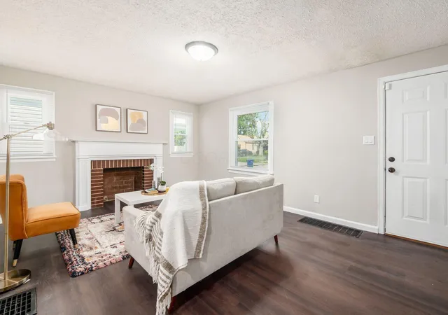 Photo 2 of Single family home for sale at 2309 Gerbert Rd, Columbus, OH 43211 | MLS# 226029512 | Listing updated on 2026-10-07