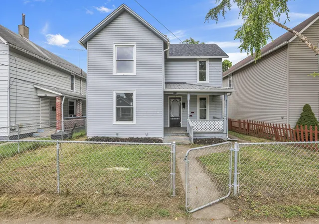 1st image of 336 Washington St, Newark, OH 43055 | MLS# 226029715