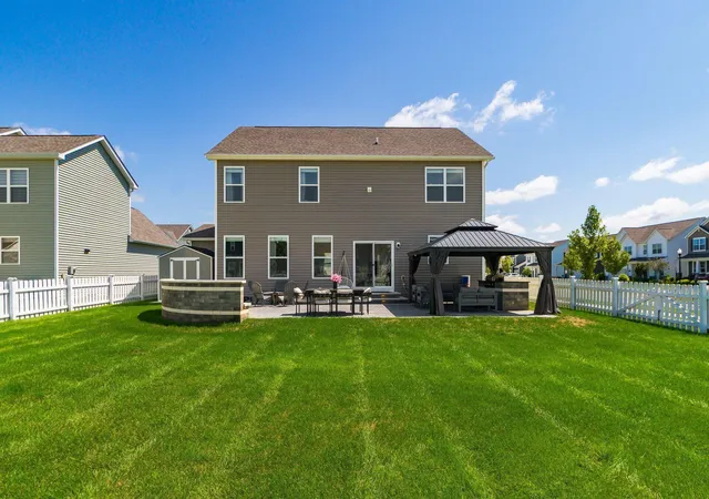 Photo 2 of Single family home for sale at 662 Centerbeam Ave, Plain City, OH 43064 | MLS# 226029547 | Listing updated on 2026-09-19
