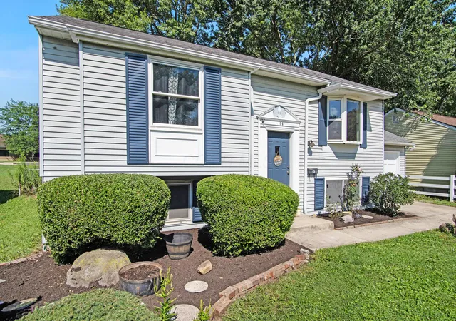 Photo 2 of Single family home for sale at 106 Marvin Ln, Delaware, OH 43015 | MLS# 226029708 | Listing updated on 2026-08-30