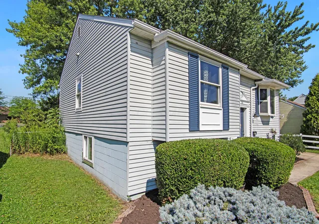 Photo 3 of Single family home for sale at 106 Marvin Ln, Delaware, OH 43015 | MLS# 226029708 | Listing updated on 2026-08-30