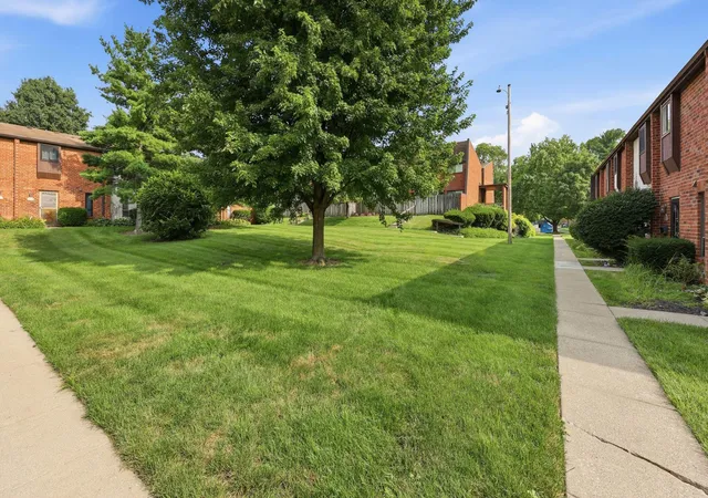 2nd image of 67 Merlin Dr, Westerville, OH 43081 | MLS# 226029578