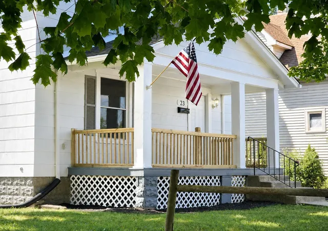 2nd image of 23 N Douglas Ave, Springfield, OH 45503 | MLS# 226029567