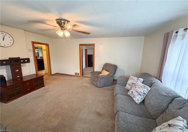 5th image of 349 Fishers Ln, Zanesville, OH 43701 | MLS# 226029576