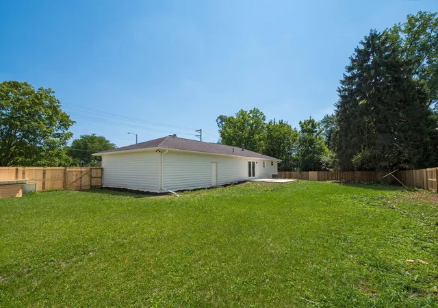 22nd image of 1585 N Wilson Rd, Columbus, OH 43204 | MLS# 226029698