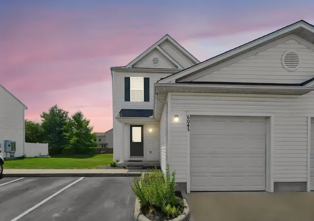 2nd image of 6045 Georges Park Dr #3A, Canal Winchester, OH 43110 | MLS# 226029882