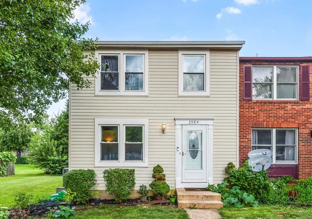 1st image of 2984 Grandwoods Cir, Dublin, OH 43017 | MLS# 226030323