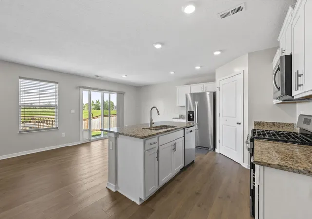 Photo 2 of Single family home for sale at 6558 Pfeifer Ash Dr, Canal Winchester, OH 43110 | MLS# 226032208 | Listing updated on 2026-09-18
