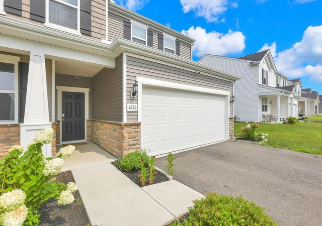 5th image of 1226 Lake Forest Dr, Hebron, OH 43025 | MLS# 226030257