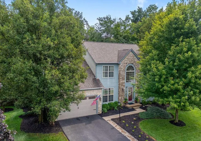 1st image of 2116 Castlebrook Dr, Powell, OH 43065 | MLS# 226030705