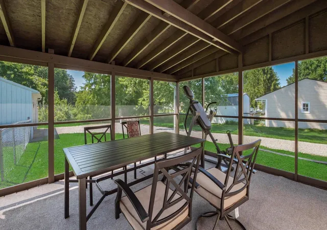 Photo 3 of Single family home for sale at 4530 N Bank Rd, Buckeye Lake, OH 43008 | MLS# 226030087 | Listing updated on 2026-08-17