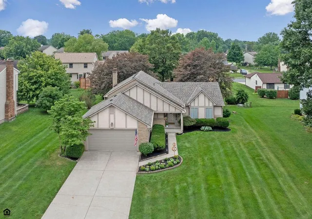 Photo 1 of Single family home for sale at 643 Fallow Ct, Columbus, OH 43230 | MLS# 226030680 | Listing updated on 2026-08-13