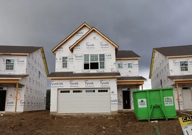 1st image of 1021 Dawsons Dr, Hebron, OH 43025 | MLS# 226029647