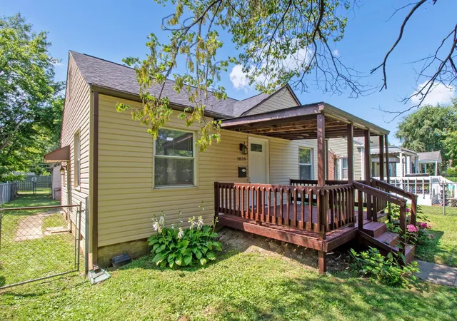 2nd image of 1059 Lawrence Dr, Columbus, OH 43207 | MLS# 226029696