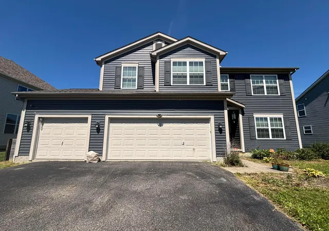 Photo 1 of Sale Pending at 196 Silver Maple Rd, Commercial Point, OH 43116 | MLS# 226032287 | Listing updated on 2026-09-02