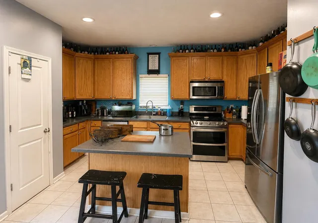Photo 3 of Sale Pending at 196 Silver Maple Rd, Commercial Point, OH 43116 | MLS# 226032287 | Listing updated on 2026-09-02