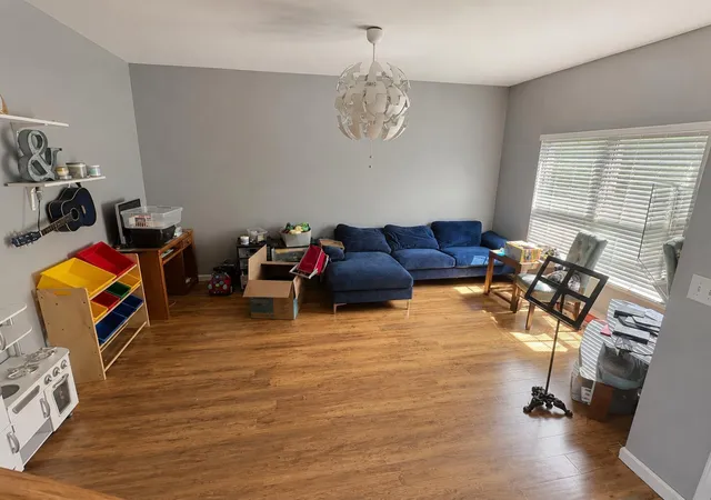 Photo 4 of Sale Pending at 196 Silver Maple Rd, Commercial Point, OH 43116 | MLS# 226032287 | Listing updated on 2026-09-02