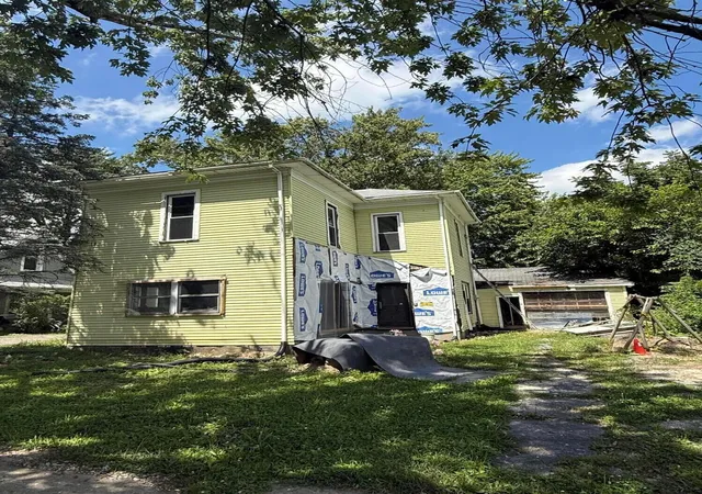 1st image of 250 W 7th St, Marysville, OH 43040 | MLS# 226029655