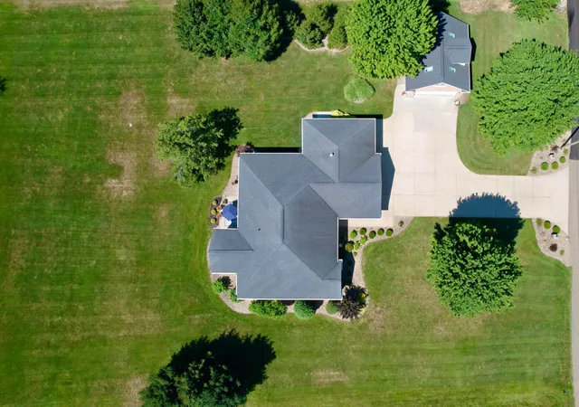 Photo 2 of Single family home for sale at 5044 Sunset Blvd Rd Nw, Strasburg, OH 44680 | MLS# 226029669 | Listing updated on 2026-09-07