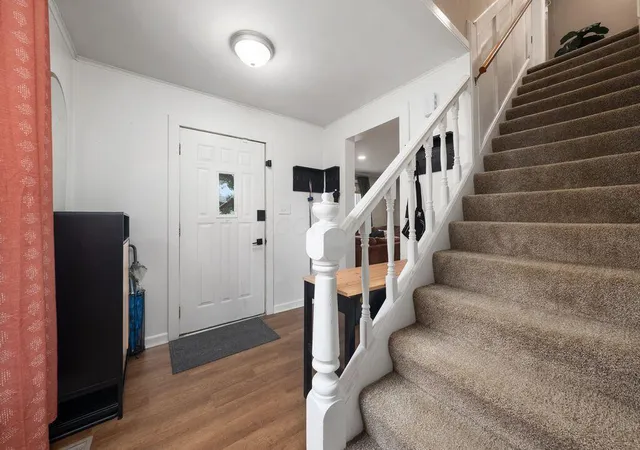 Photo 3 of Single family home for sale at 249 Kensington Pl, Marion, OH 43302 | MLS# 226029673 | Listing updated on 2026-09-30