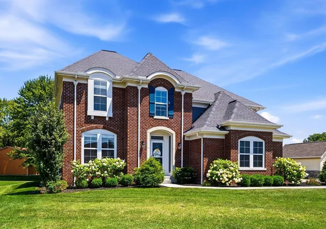 1st image of 720 Meadow Ridge Wy, Marysville, OH 43040 | MLS# 226029839