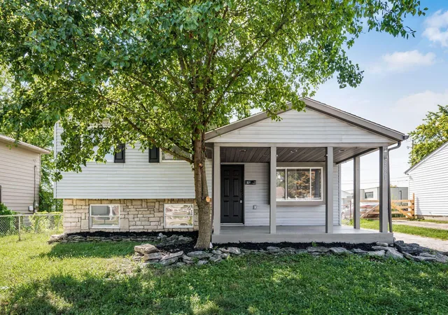 1st image of 3861 Fergus Rd, Columbus, OH 43207 | MLS# 226029733
