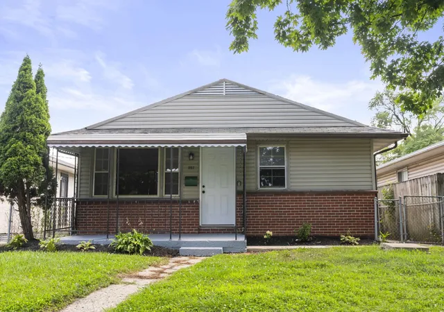 1st image of 997 E 21st Ave, Columbus, OH 43211 | MLS# 226029863