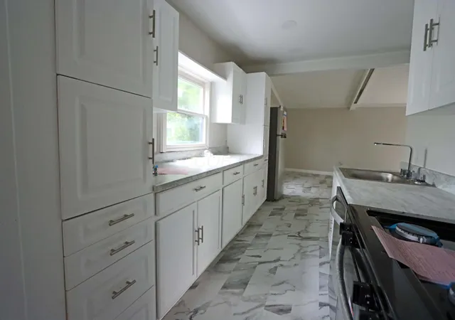 Photo 4 of Single family home for sale at 350 S Hampton Rd, Columbus, OH 43213 | MLS# 226029842 | Listing updated on 2026-09-02