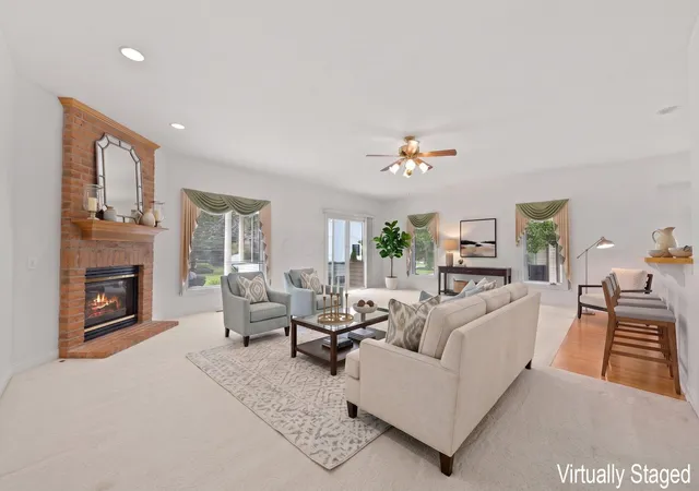 2nd image of 920 Linworth Village Dr, Columbus, OH 43235 | MLS# 226030331