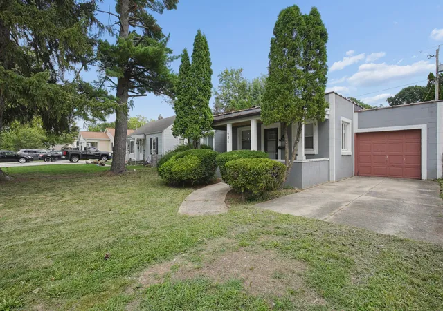 Photo 1 of Sale Pending at 626 Pierce Ave, Columbus, OH 43213 | MLS# 226030076 | Listing updated on 2026-09-16