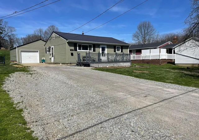 1st image of 905 Wylie Ln, Greenfield, OH 45123 | MLS# 226029719