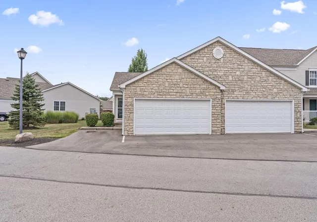 3rd image of 233 Bollingen, Blacklick, OH 43004 | MLS# 226029789