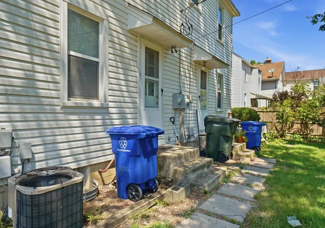 Photo 4 of House for sale at 1610-1612 Ashland Ave, Columbus, OH 43212 | MLS# 226029793 | Listing updated on 2026-09-28