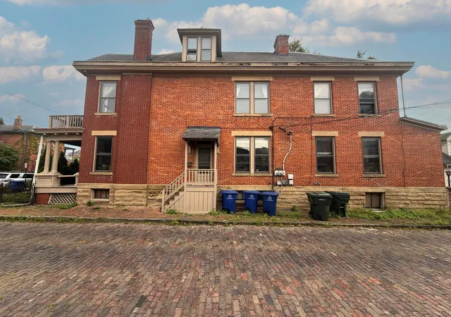 Photo 3 of House for sale at 513 City Park Ave, Columbus, OH 43215 | MLS# 226029893 | Listing updated on 2026-09-18